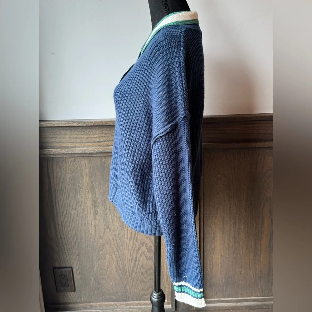 SO Navy Blue Women's Sweater with Striped Collar nwot large - Picture 3 of 8